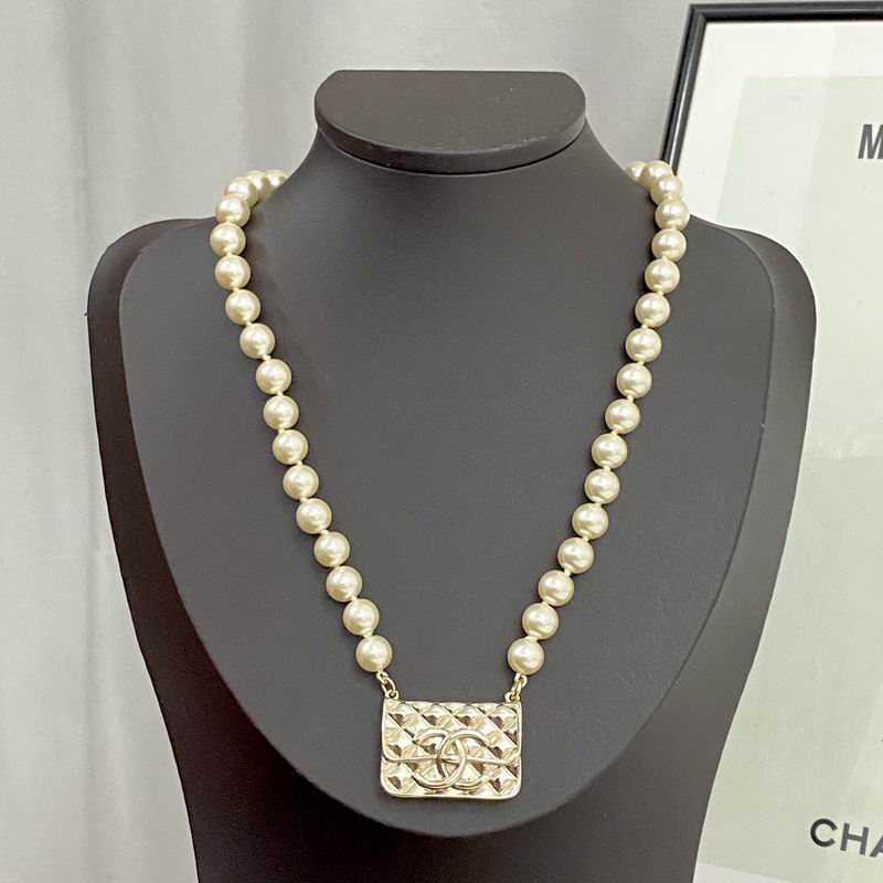 Chanel Necklace 08yxq13